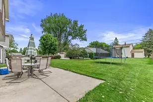 1126 S 121st St, West Allis, WI 53214 - Photo 34