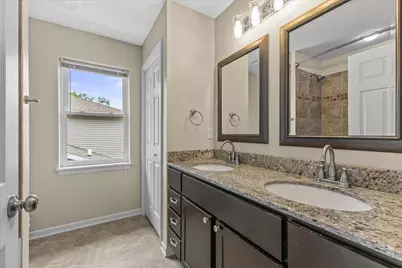 1126 S 121st St, West Allis, WI 53214 - Photo 22