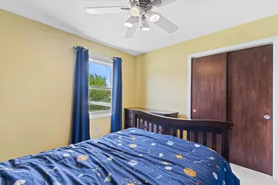 1128  Lake Park Dr, Pewaukee, WI 53072 - Photo 22