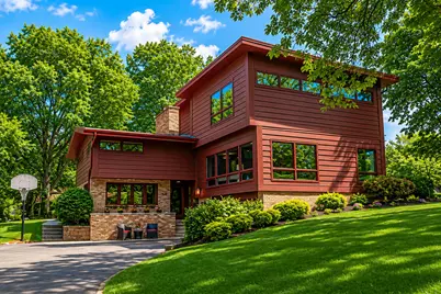 1530  Fairhaven Blvd, Elm Grove, WI 53122 - Photo 1