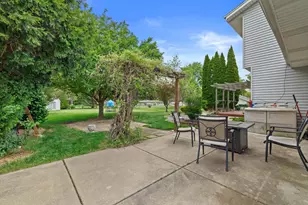 S78W18206 Lions Park Dr, Muskego, WI 53150 - Photo 4