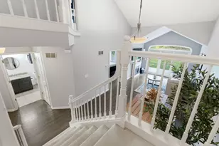 W240N2160 Dorchester Dr, Pewaukee, WI 53072 - Photo 18