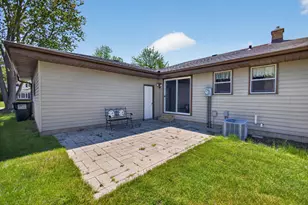 508 Whitegate Dr, Saukville, WI 53080 - Photo 26