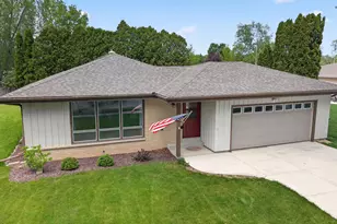508 Whitegate Dr, Saukville, WI 53080 - Photo 34