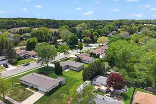 508 Whitegate Dr, Saukville, WI 53080 - Photo 38