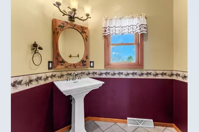 4818  Maplecrest Ridge Rd, Franklin, WI 54247 - Photo 24