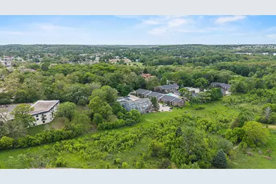 355  Havenwood Dr #8, Lake Geneva, WI 53147 - Photo 34