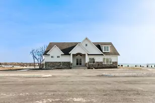 2604 Mooring Ct, Delavan, WI 53115 - Photo 28