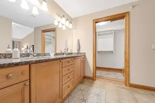 7571 W Tuckaway Pines Cir, Franklin, WI 53132 - Photo 22