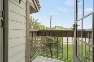 7571 W Tuckaway Pines Cir, Franklin, WI 53132 - Photo 18