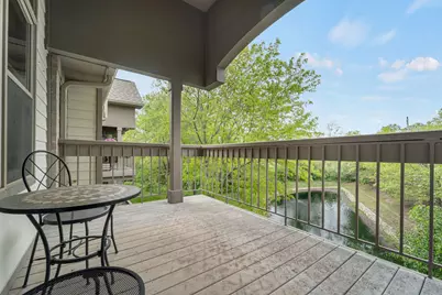 7571 W Tuckaway Pines Cir, Franklin, WI 53132 - Photo 12