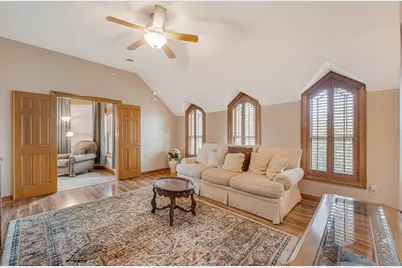 7571 W Tuckaway Pines Cir, Franklin, WI 53132 - Photo 16