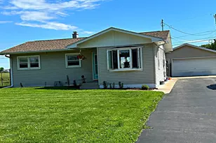 411 Central Rd, Campbell, WI 54603 - Photo 1