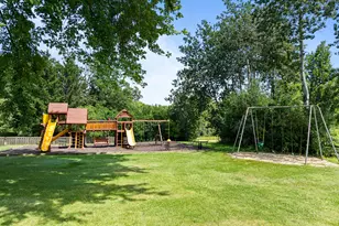 860 Trails End Dr, Fontana, WI 53125 - Photo 86