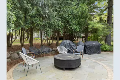 860  Trails End Dr, Fontana, WI 53125 - Photo 62