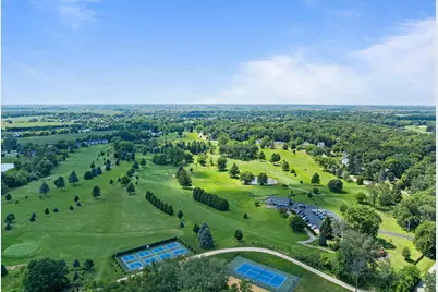 860  Trails End Dr, Fontana, WI 53125 - Photo 96