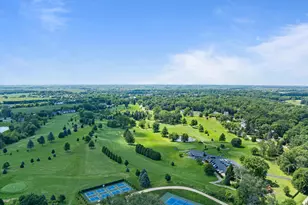 860 Trails End Dr, Fontana, WI 53125 - Photo 96