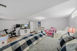 860 Trails End Dr, Fontana, WI 53125 - Photo 48