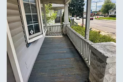 2236 S 35th St, Milwaukee, WI 53215 - Photo 8
