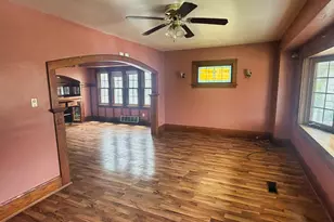 2236 S 35th St, Milwaukee, WI 53215 - Photo 10