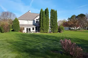 8404 S 68th St, Franklin, WI 53132 - Photo 46