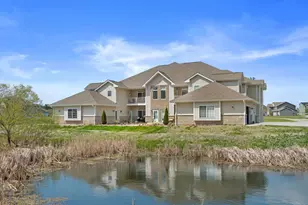 1625 Grey Fox Trail, Mukwonago, WI 53149 - Photo 2