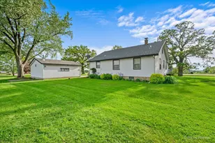11611 152nd Ave, Bristol, WI 53142 - Photo 8