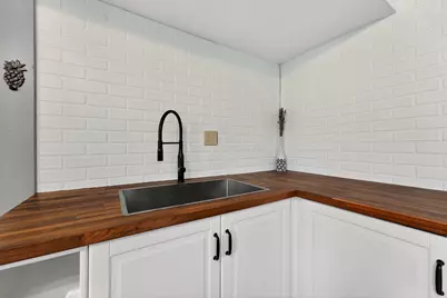 2543 N Dousman St #2543A, Milwaukee, WI 53212 - Photo 14