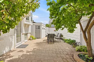 1913 E Estes St, Milwaukee, WI 53207 - Photo 36