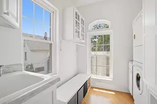 1913 E Estes St, Milwaukee, WI 53207 - Photo 32