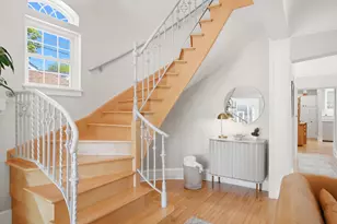 1913 E Estes St, Milwaukee, WI 53207 - Photo 6