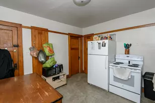 6221 W Lloyd St, Wauwatosa, WI 53213 - Photo 18