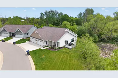 18  Briarknoll Cir, Saukville, WI 53080 - Photo 34