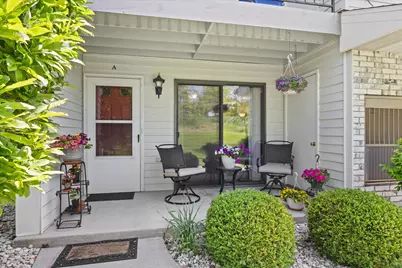 3123  14th Ln #5A, Kenosha, WI 53144 - Photo 1