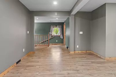 2124  Lakeshore Dr, Racine, WI 53139 - Photo 18