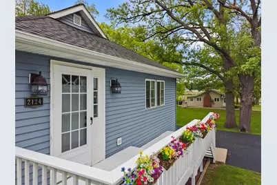 2124  Lakeshore Dr, Racine, WI 53139 - Photo 48