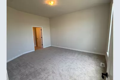 868 S Verona Cir #23, Grafton, WI 53024 - Photo 10