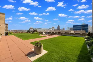 606 W Wisconsin Ave, Milwaukee, WI 53203 - Photo 26