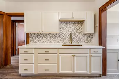 2808 S Greeley St, Milwaukee, WI 53207 - Photo 2