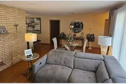 4519  Linderman Ave, Racine, WI 53405 - Photo 4