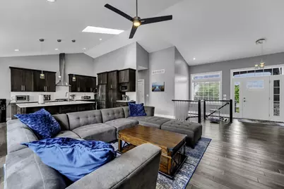 1200  Mohican Trl, Waukesha, WI 53189 - Photo 10