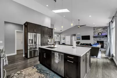 1200  Mohican Trl, Waukesha, WI 53189 - Photo 14