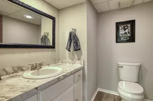 1135 Ridgeway Rd, Brookfield, WI 53045 - Photo 50