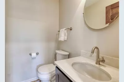 1135  Ridgeway Rd, Brookfield, WI 53045 - Photo 36