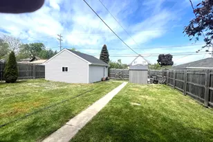 626 Blake Ave, South Milwaukee, WI 53172 - Photo 22