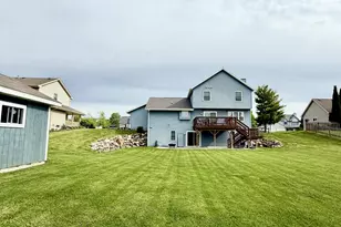 139 13th Ave, Racine, WI 53182 - Photo 4