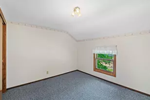 7301 W Wind Lake Rd, Racine, WI 53185 - Photo 24