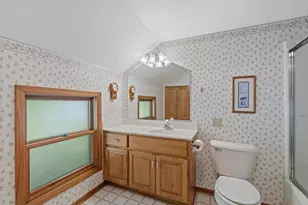 7301 W Wind Lake Rd, Racine, WI 53185 - Photo 28