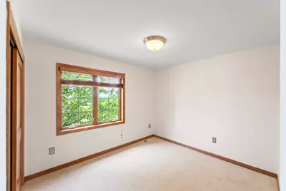 2138  Deer Path, Waukesha, WI 53189 - Photo 36