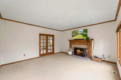 2138  Deer Path, Waukesha, WI 53189 - Photo 22